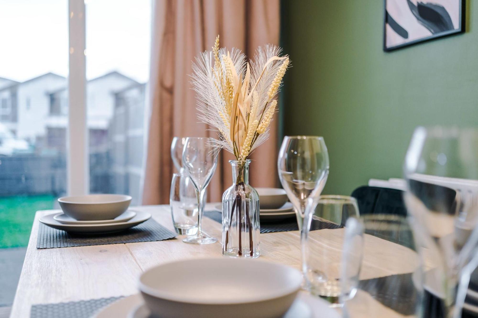 Rest&Recharge At A Spacious Townhouse By The Etihad Villa Manchester Eksteriør billede